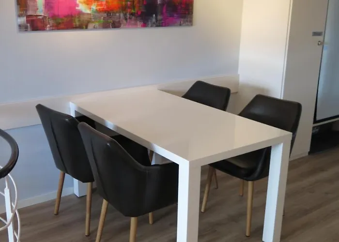 Swiss Seeblick Mit Hotelanbindung