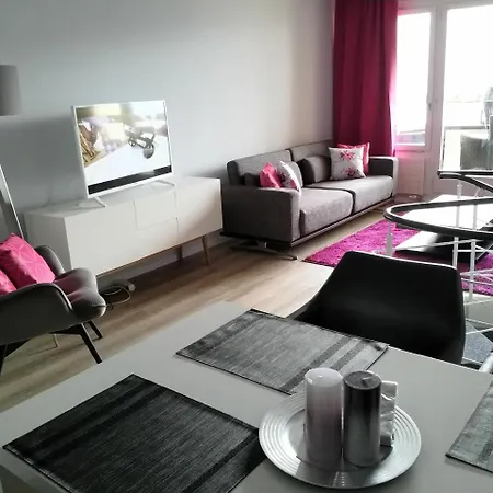 Swiss Seeblick Mit Hotelanbindung